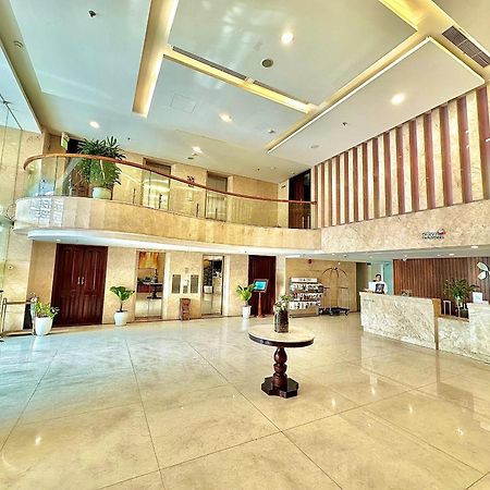 Nature Hotel By K D H Da Nang Bagian luar foto